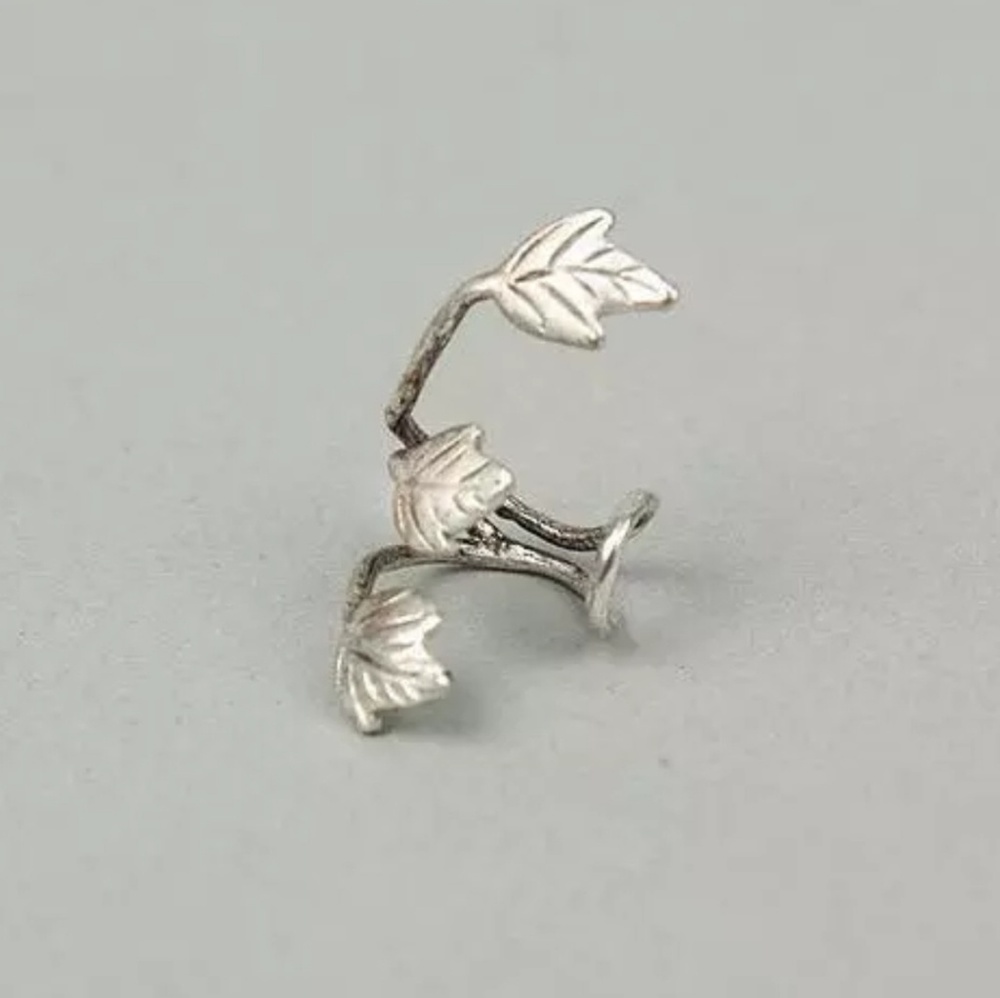 Ivy Ear Cuff - Picture 2 of 5